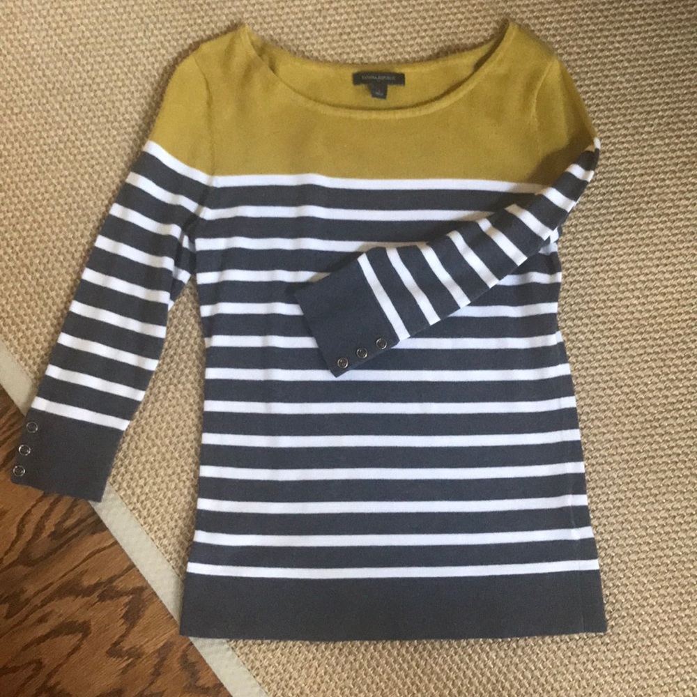 Three quarter sweater